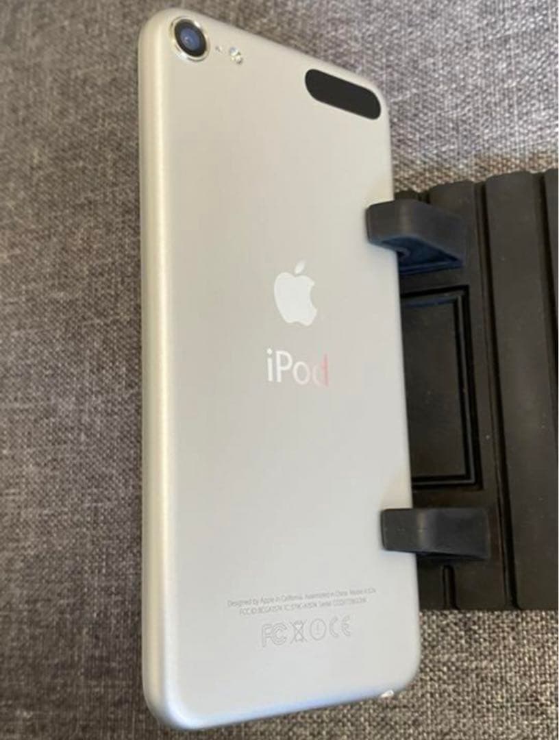 iPod touch 第6世代 32GB 2021年製造の新品バッテリー　美品