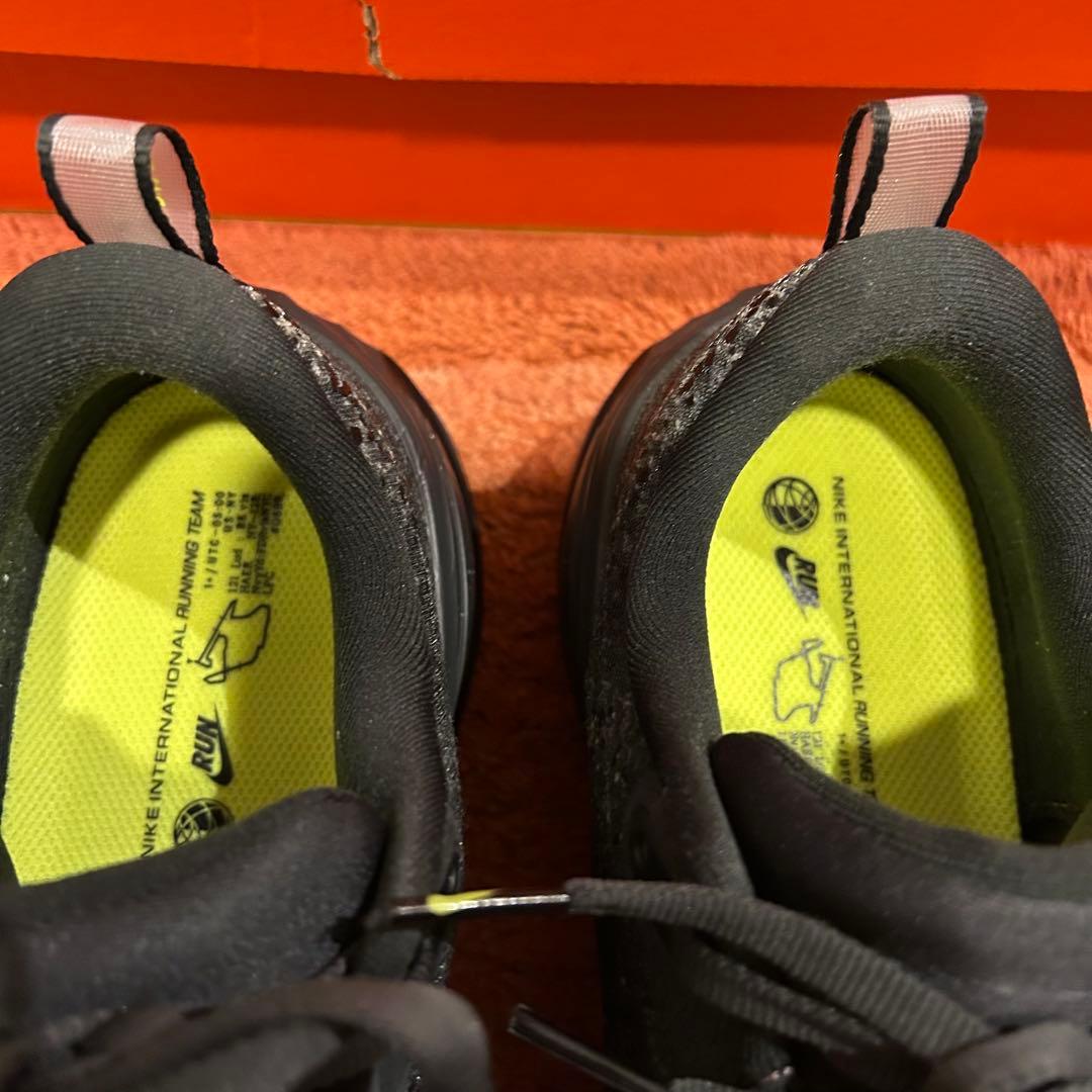 美品 NIKE ボメロプラス サイズ26㎝