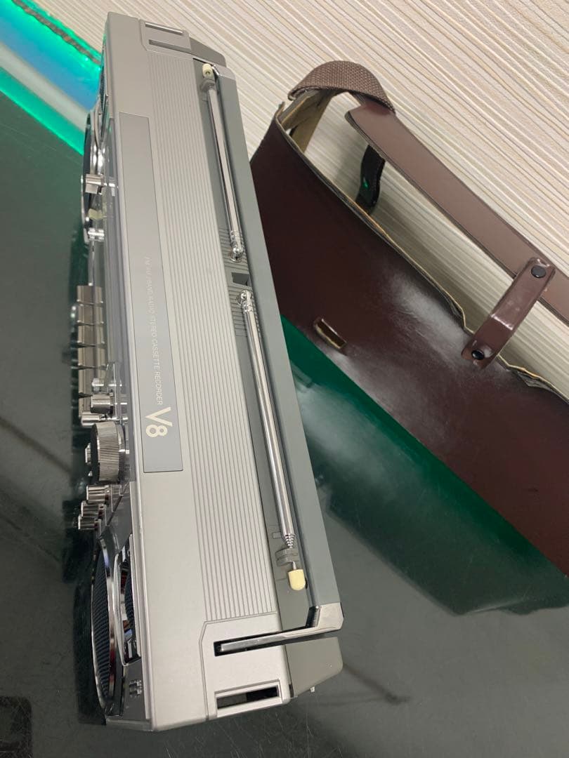 美品昭和レトロ SANYO 三洋 MR-V8 ラジカセキャリングケース付き整備品