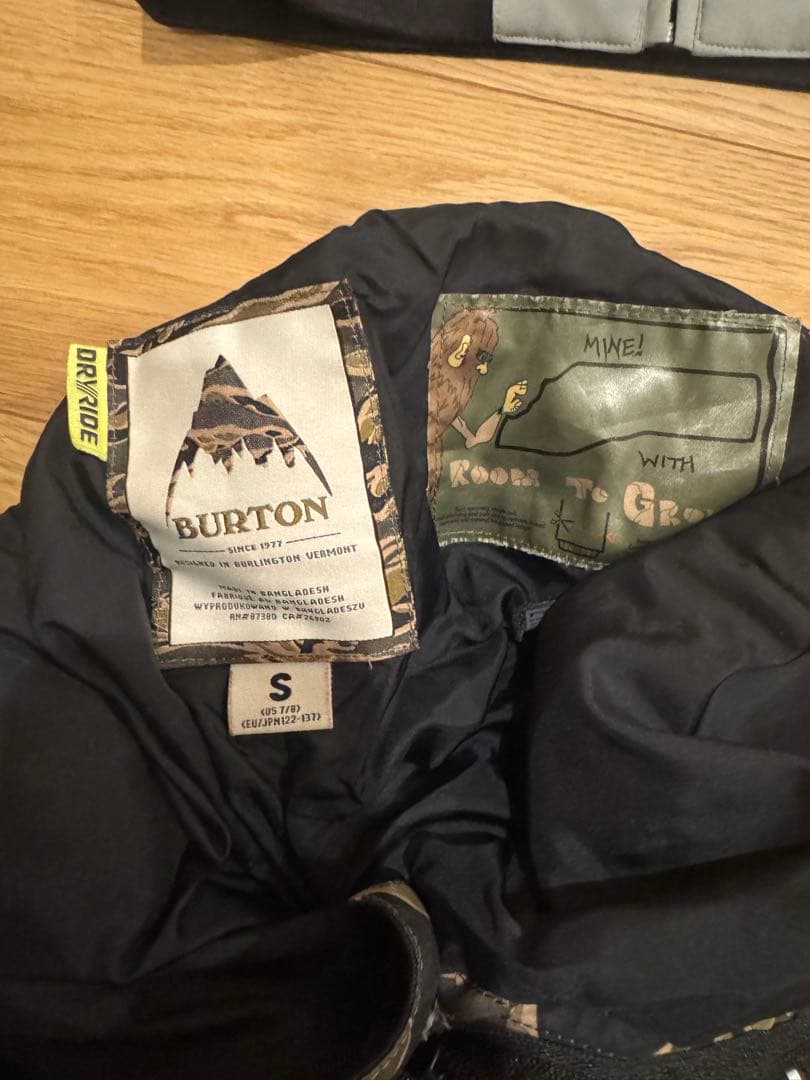 【希少】キッズ用 Burton DRYRIDE 122-137 セット CAMO