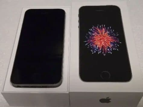 iPhoneSE第一世代　ブラック　32GB