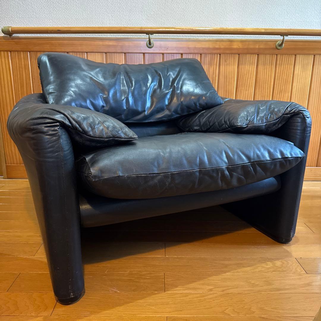 ぼ*ん様 カッシーナ マラルンガ 本革 一人掛けソファ