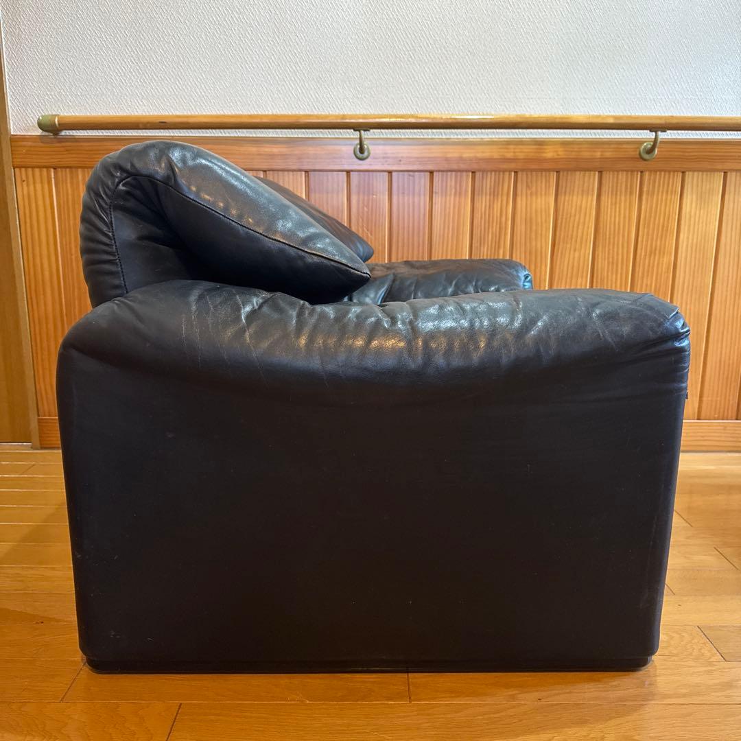 ぼ*ん様 カッシーナ マラルンガ 本革 一人掛けソファ