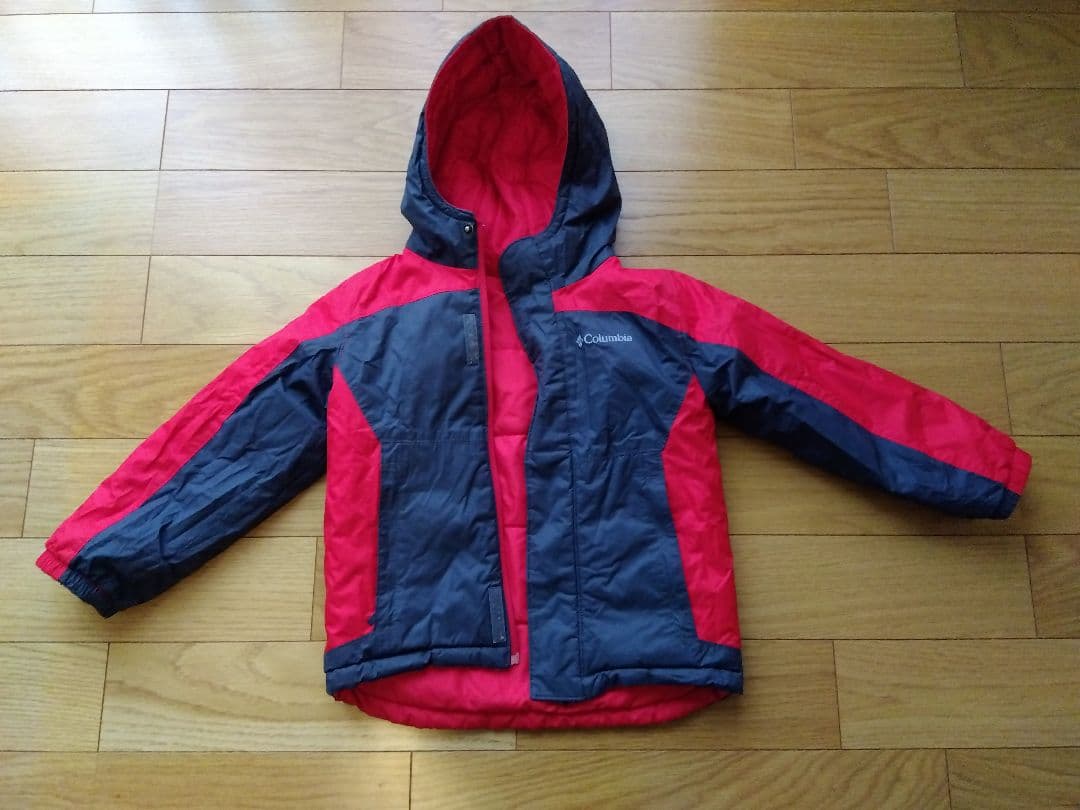 子供用スキーウェア☆columbia、スノーブーツ、ニット帽、スキー手袋セット