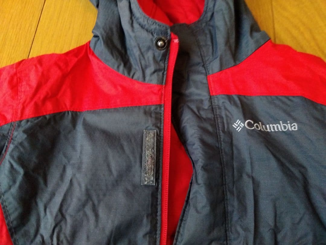 子供用スキーウェア☆columbia、スノーブーツ、ニット帽、スキー手袋セット