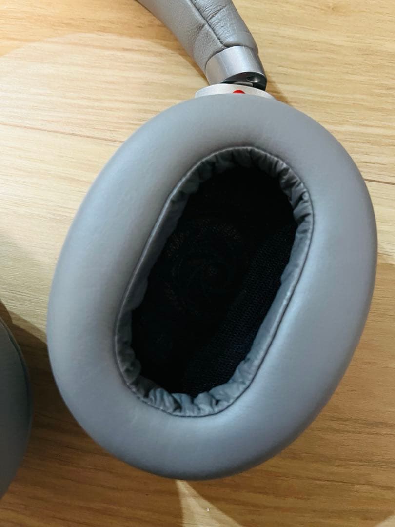 SONY MDR-1AM2 ヘッドフォン シルバー ヘッドカバーのおまけつき