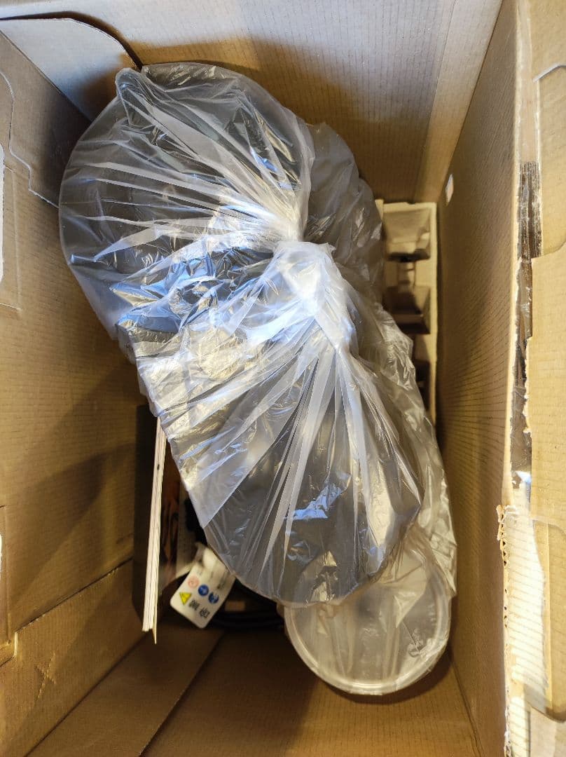 Nespresso Vertuo Next エスプレッソマシン GDV1-WH