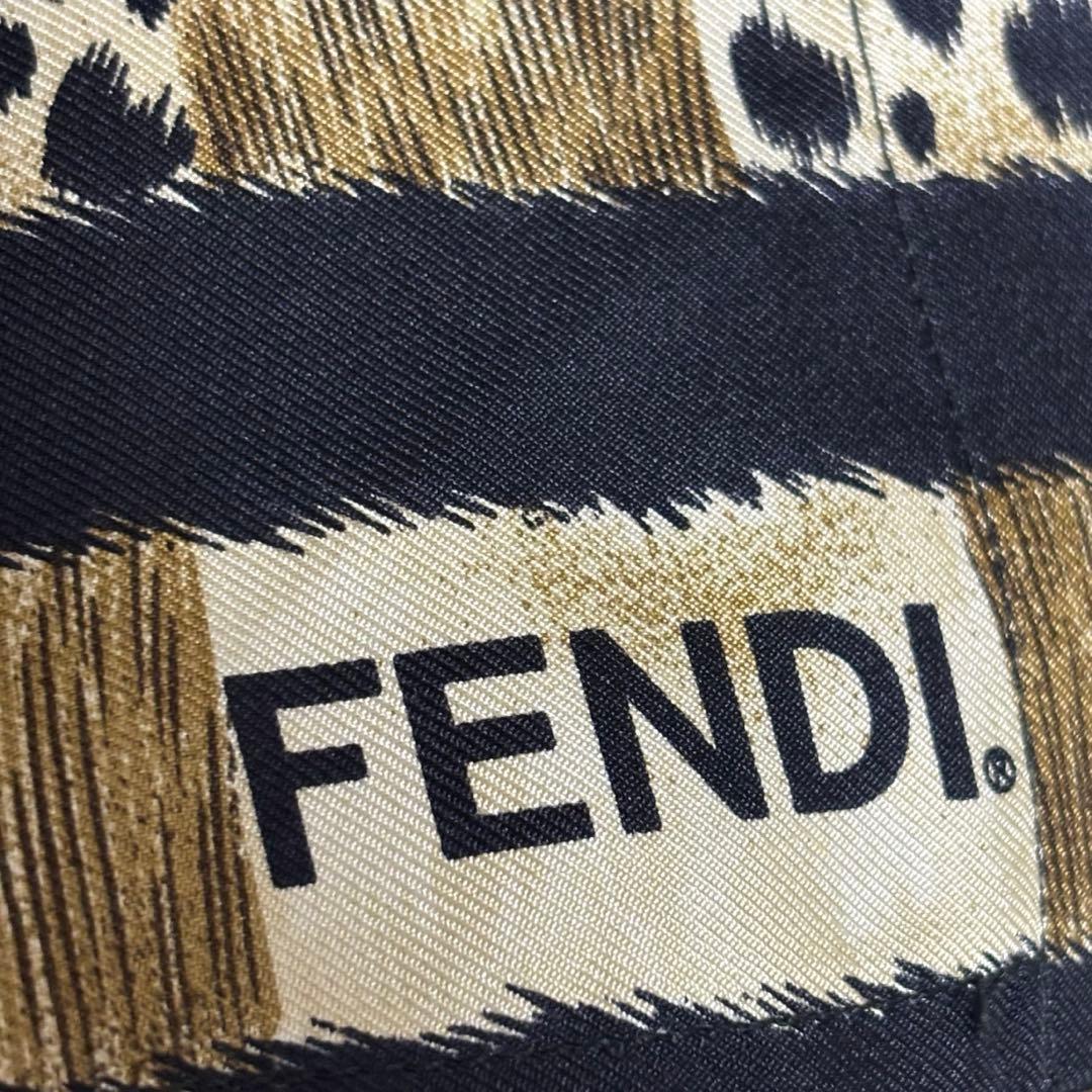 FENDI フェンディ　ヴィンテージ　レオパード　ヒョウ柄　美品　42