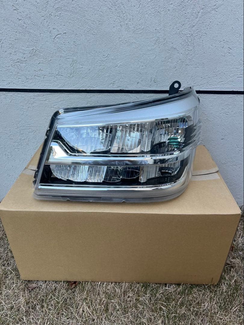 ハイゼットトラック ヘッドライト左 LED S500P