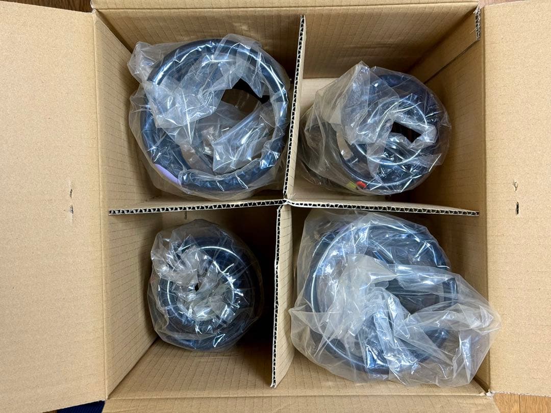 新車外し ノア ヴォクシー 80系 サスセット4本　トヨタ純正