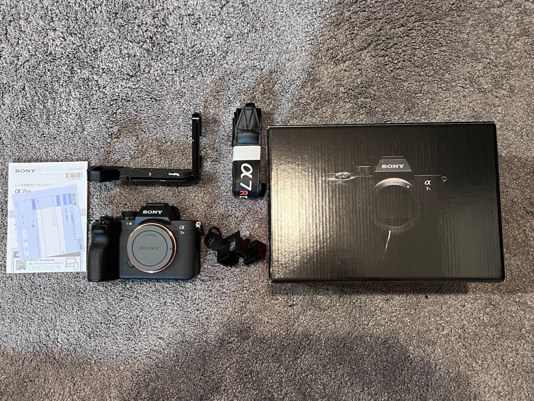 【極上美品】SONY α7RV ILCE-7RM5 2025年10月購入箱あり