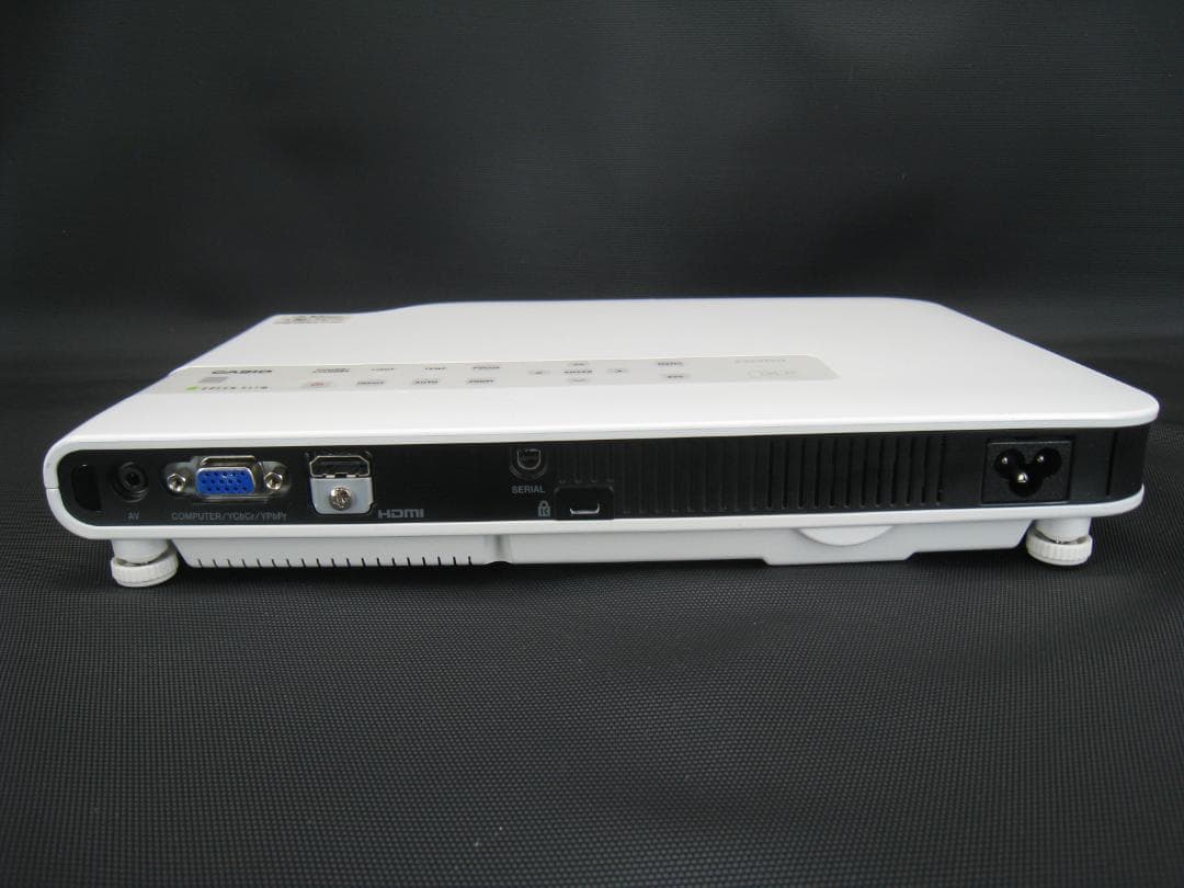 投映15型～300型　モバイルサイズ プロジェクター　CASIO　XJ-A141