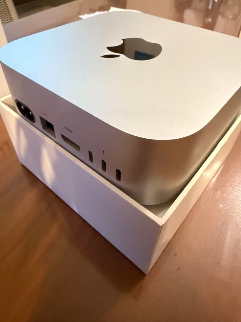 Apple Mac mini m4 pro 24GB/512GB care付