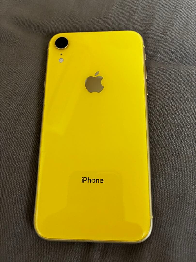 iPhone XR イエロー 64GB 中古美品