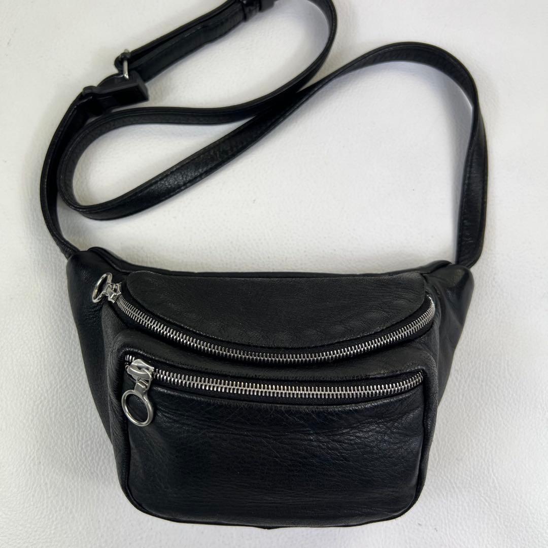 ルル☆交渉・希望金額はコメントのみOK様　Aeta アエタ ボディバッグブラック