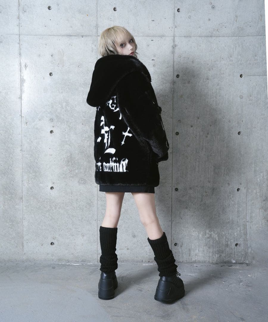 Amilige アミリージュ ロゴ刺繍ファーZIPコート アウター