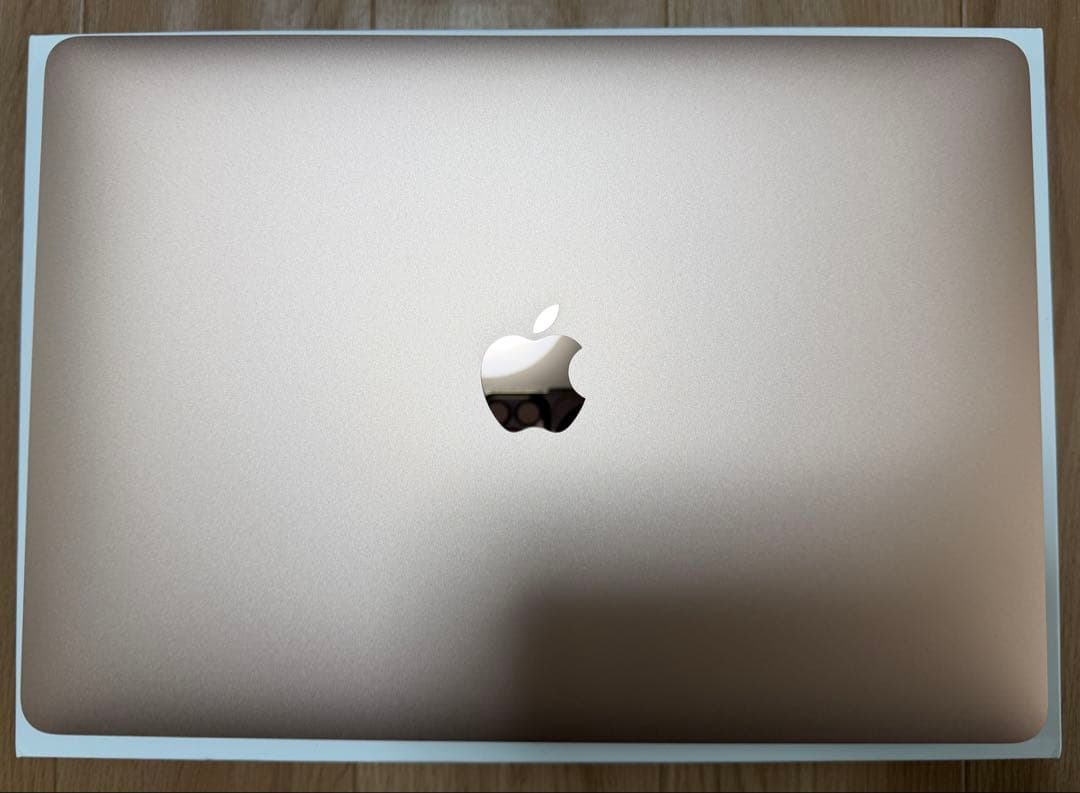 美品MacBookAir 13 Intel 512GB 充放電36回 付属品完備