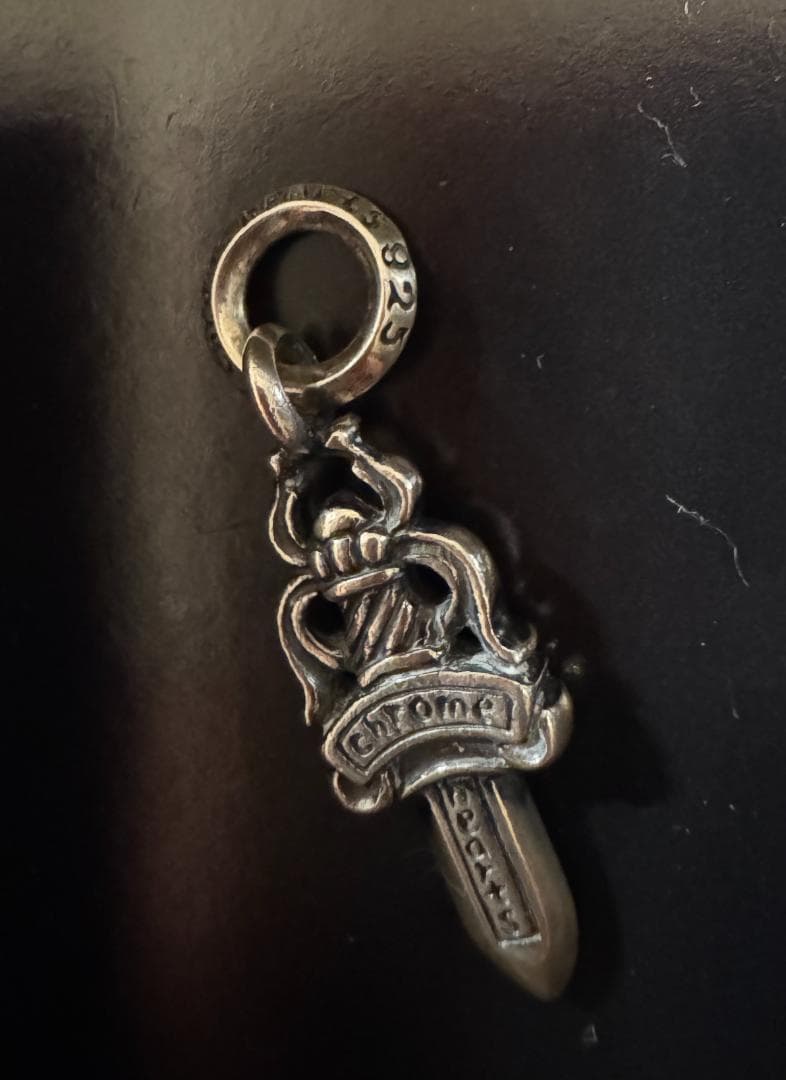 【CHROME HEARTS/クロムハーツ】　チャーム（ダガー）シルバー925