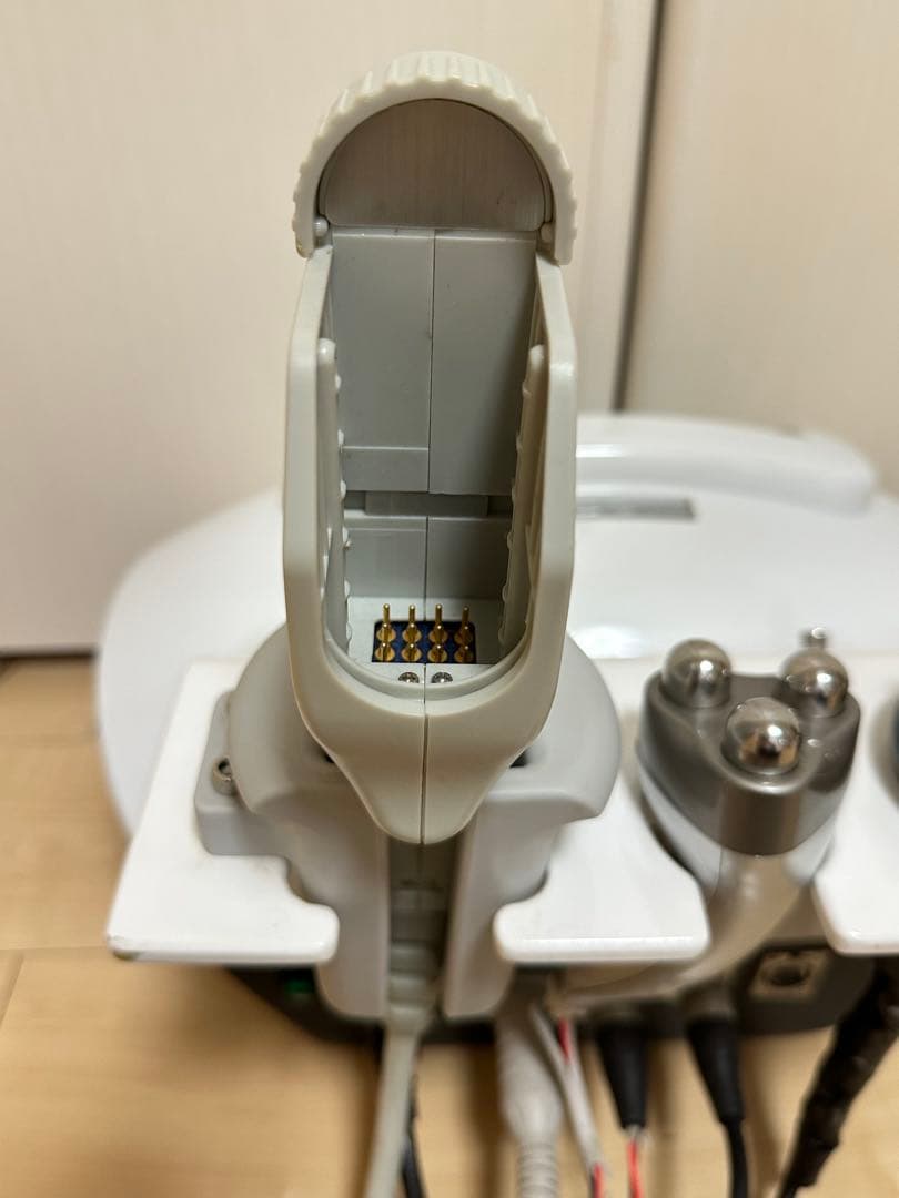 【ru＊】シエロ　Cielo 美容機器　痩身美容機器複合機エステ　業務用