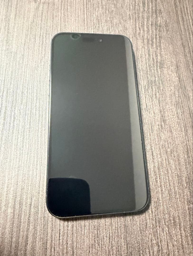 iPhone 15 Plus 128GB ブラック SIMフリー 本体のみ 美品