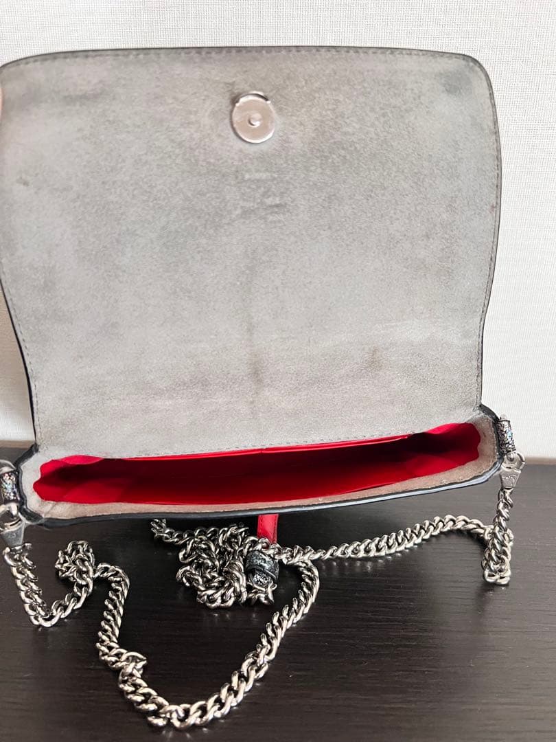 Christian Louboutinシルバーラメビジュー パーティーバッグ