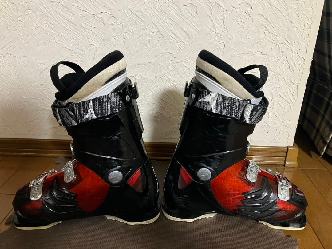 ATOMIC アトミック　スキーブーツ 27〜27.5cm 足幅広め 　保温性高