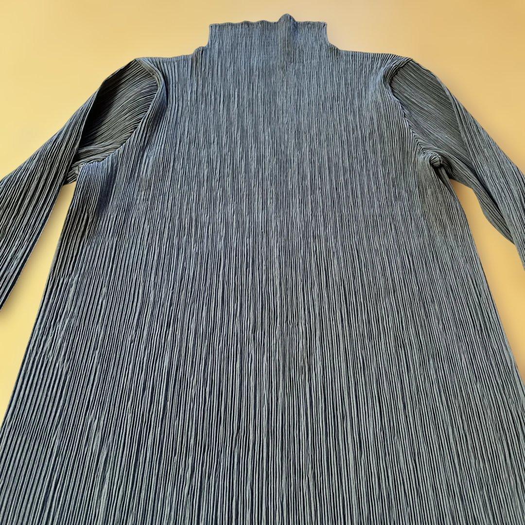 ISSEY MIYAKE プリーツタートルネック