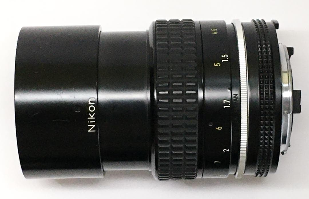 Nikon Ai NIKKOR 135mm ｆ2.8