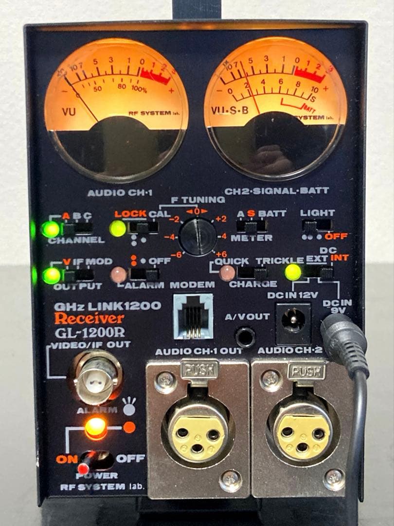 【段々値下】ＲＦシステム研究所マイクロ波映像伝送システム送受信機　ケース取説