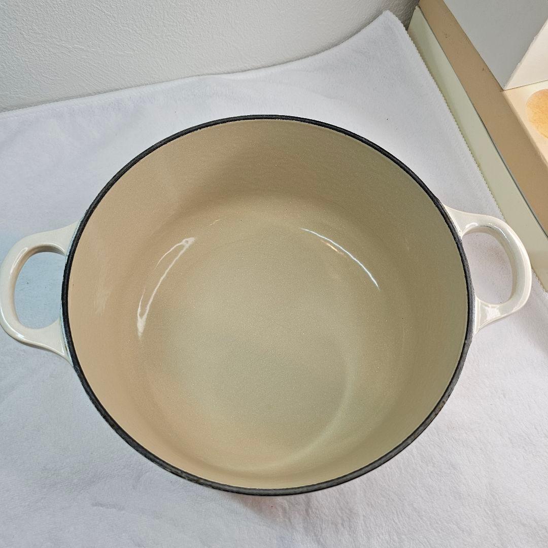 レアー Le Creuset ル・クルーゼ 両手鍋 20cm メレンゲ