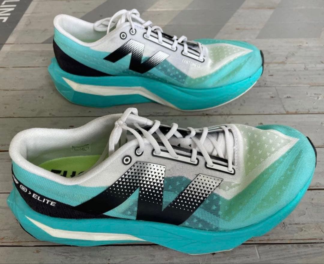 スパイク・シューズ new balance FuelCell SuperComp Elite v4