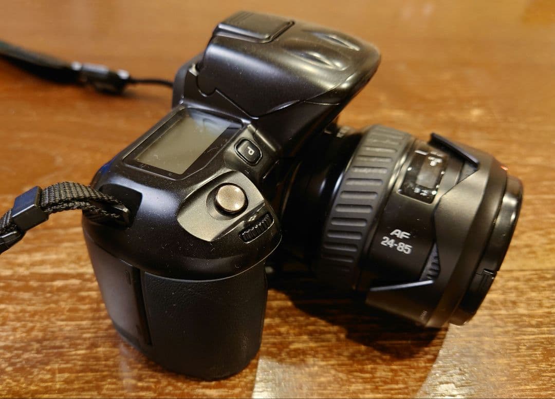 α807si ミノルタ製　フィルムカメラ　レンズキット＆300mmレンズ付