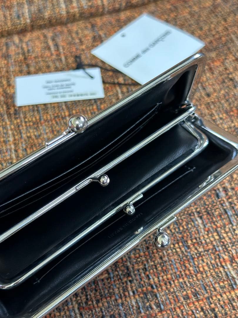 COMME des GARCONS KISS CLASP がま口財布(中)