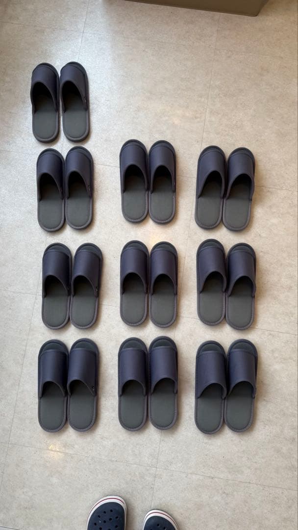 スリッパ殺菌ディスペンサーSSDX