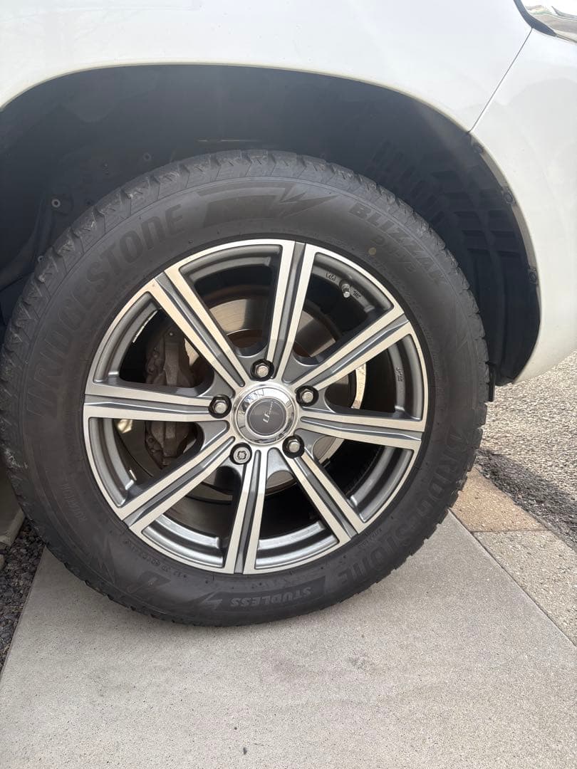 『送料込み』ランクル200.LX570 ホイール&タイヤ