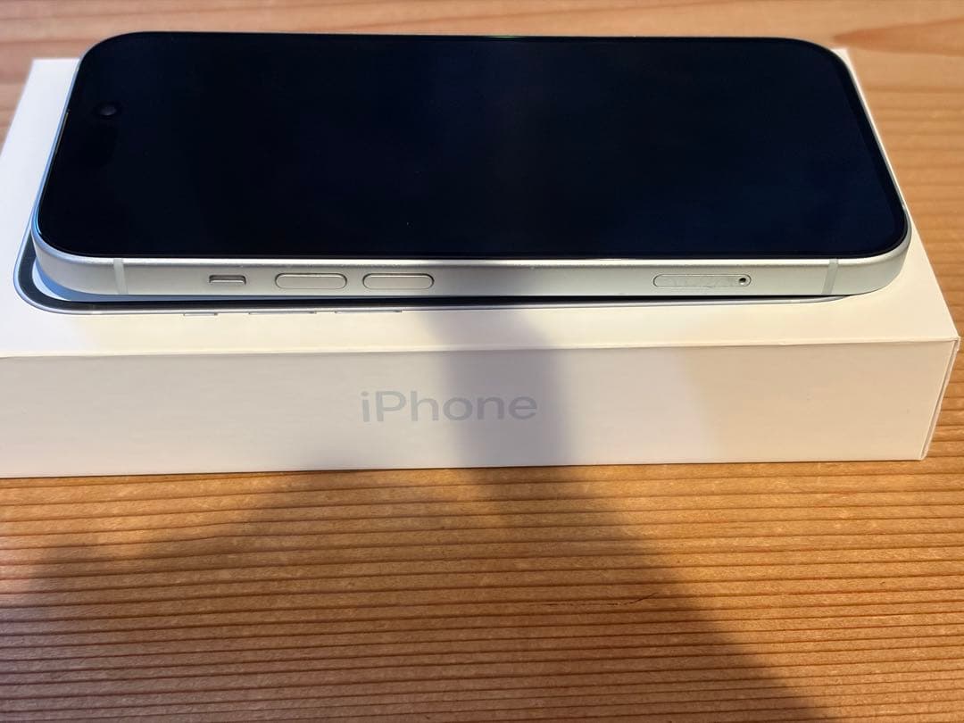 Apple iPhone 15 128GB ブルーSIMフリー