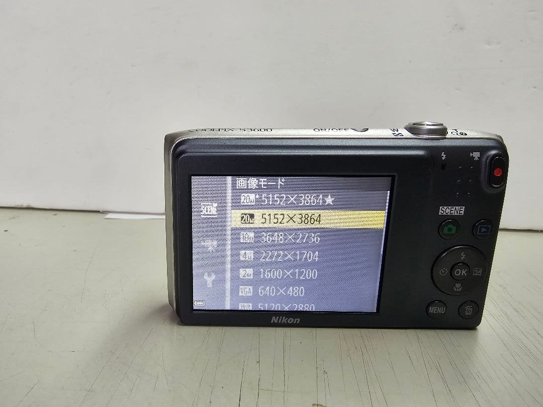 Nikon COOLPIX S3600コンパクトデジタルカメラ