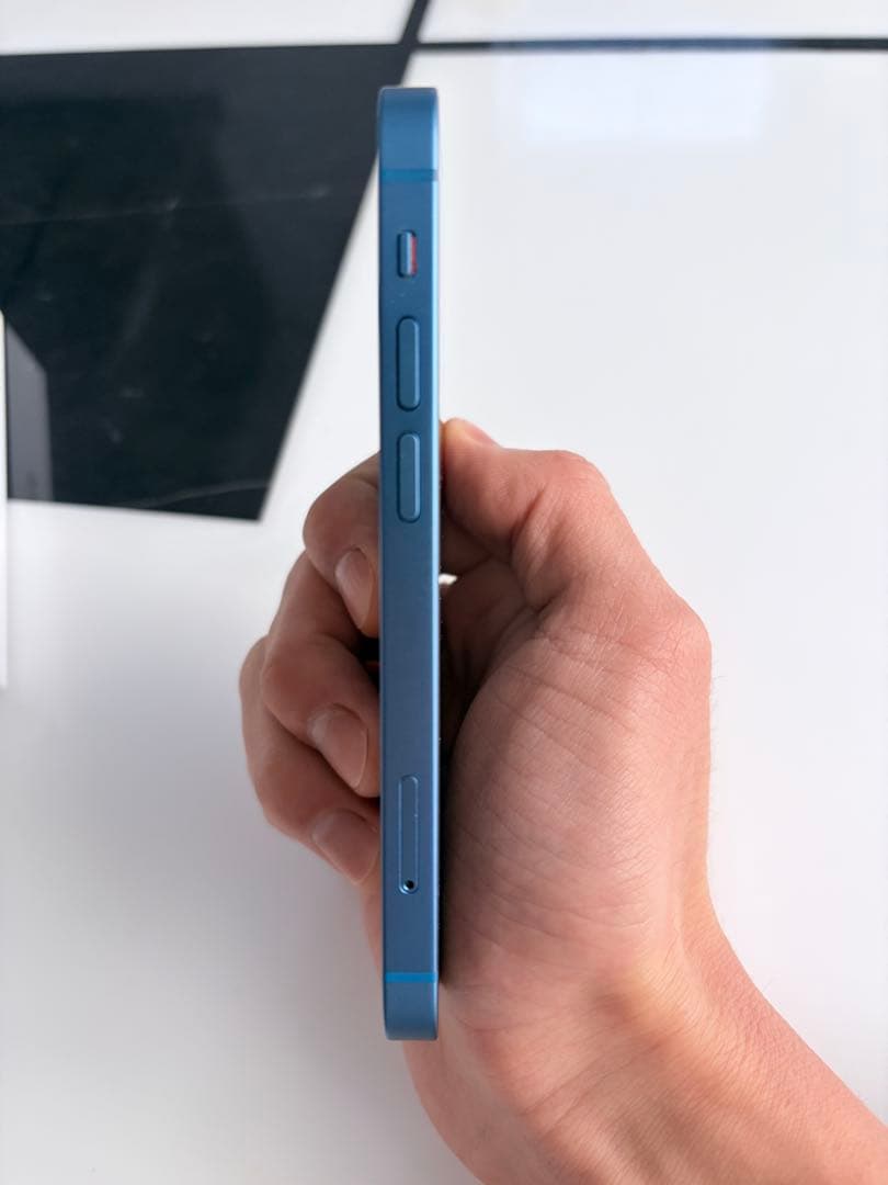 Apple iPhone 13 mini本体 ブルー