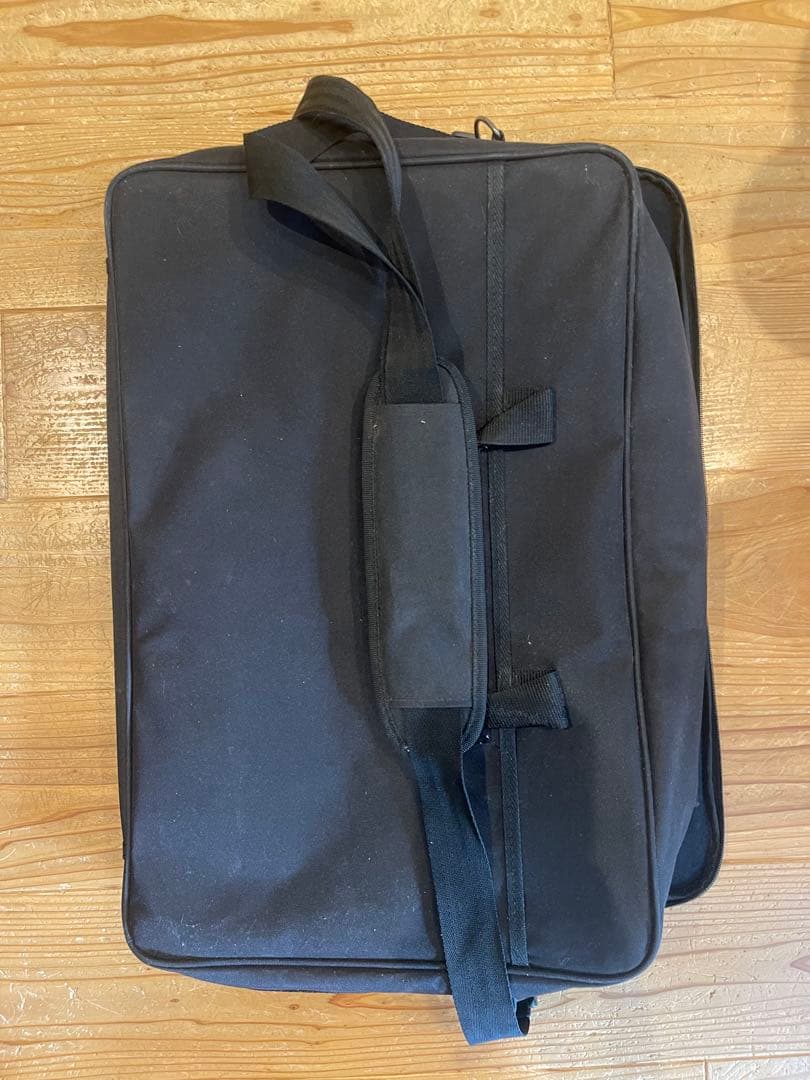 Traktor Kontrol S4 DJコントローラー