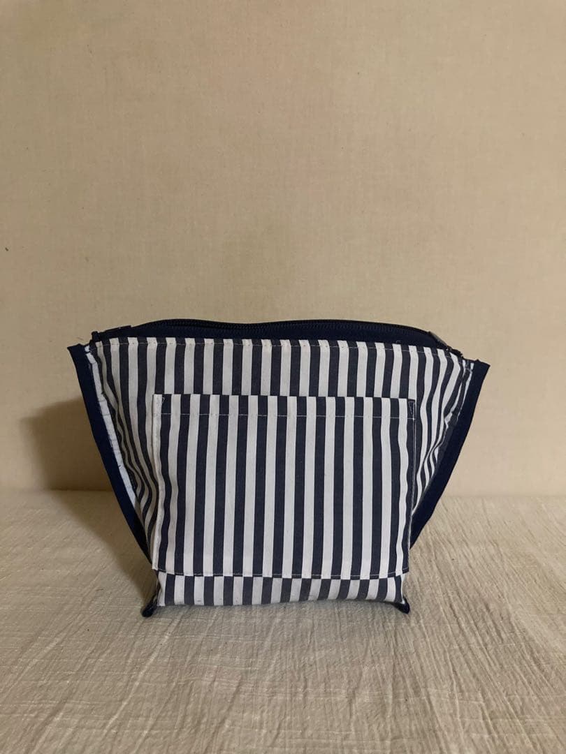 コーヒーぱん　サムシング　舟形ポシェット