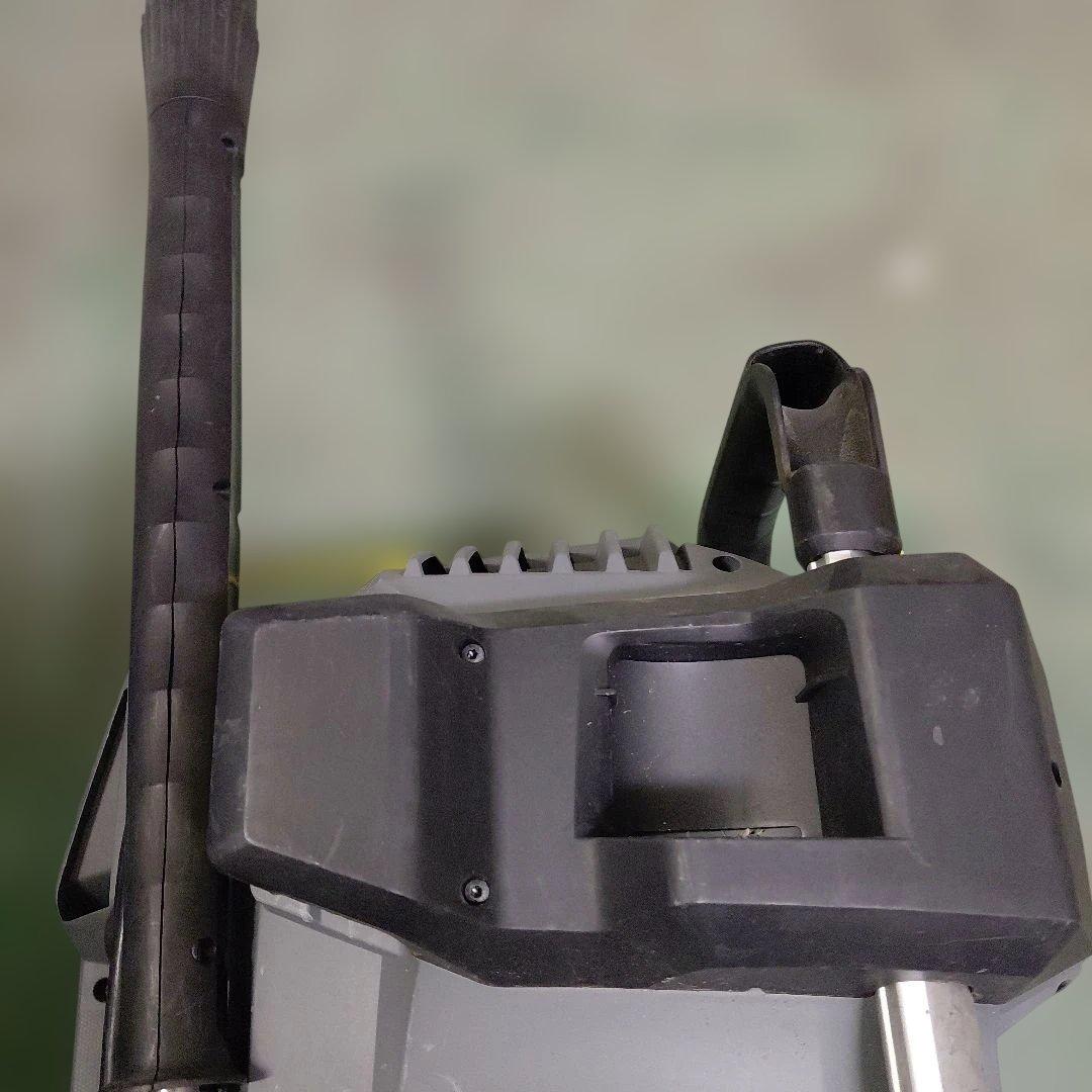 高圧洗浄機　ケルヒャーHD 4/8C