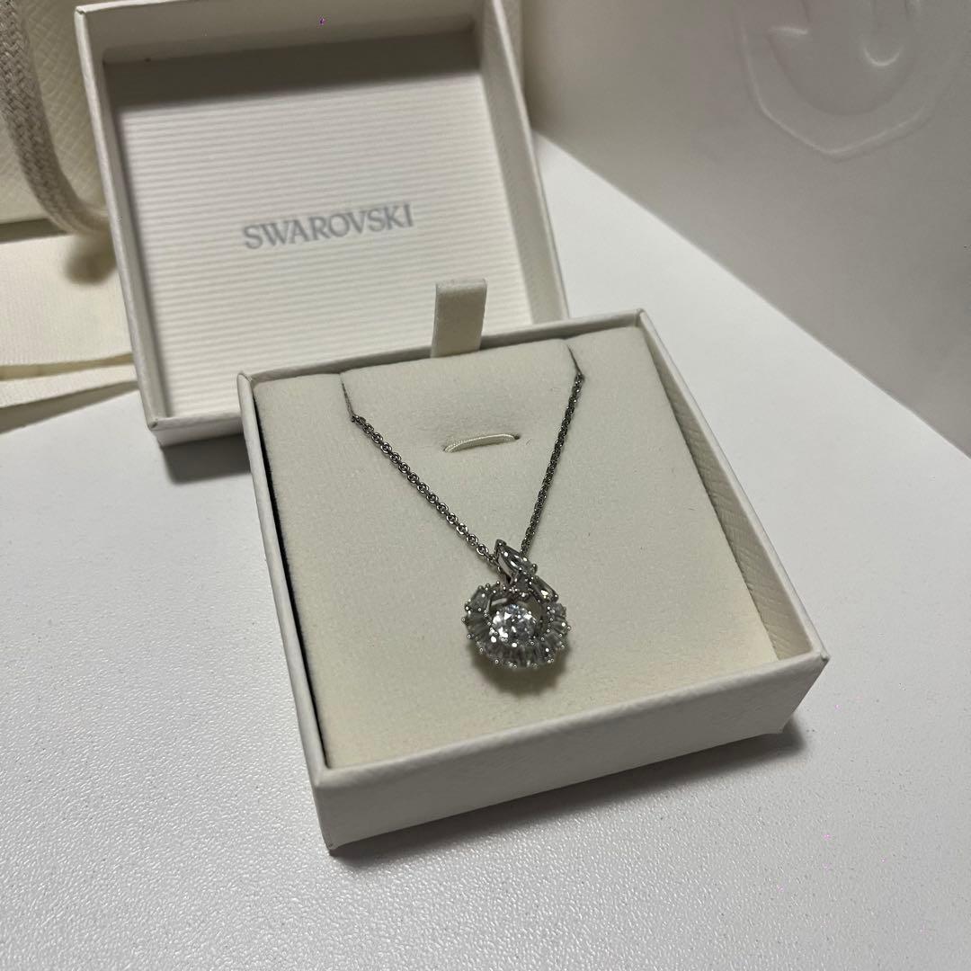 Swarovski Snake ペンダント ネックレス