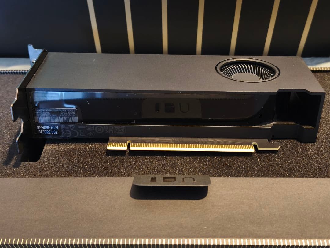 新品未使用 NVIDIA RTX A2000 6GB グラボ