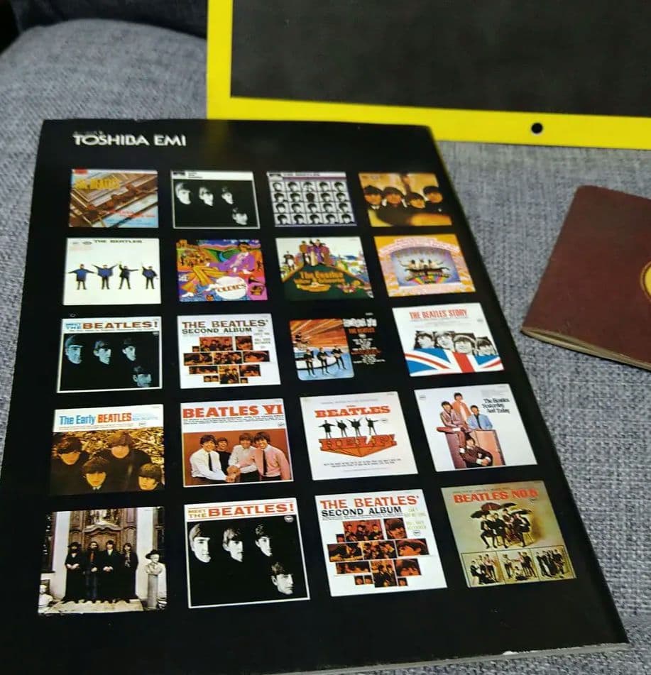j*6様 レア！！ビートルズ レコードの帯、非売品ブック、コースター、カレンダー
