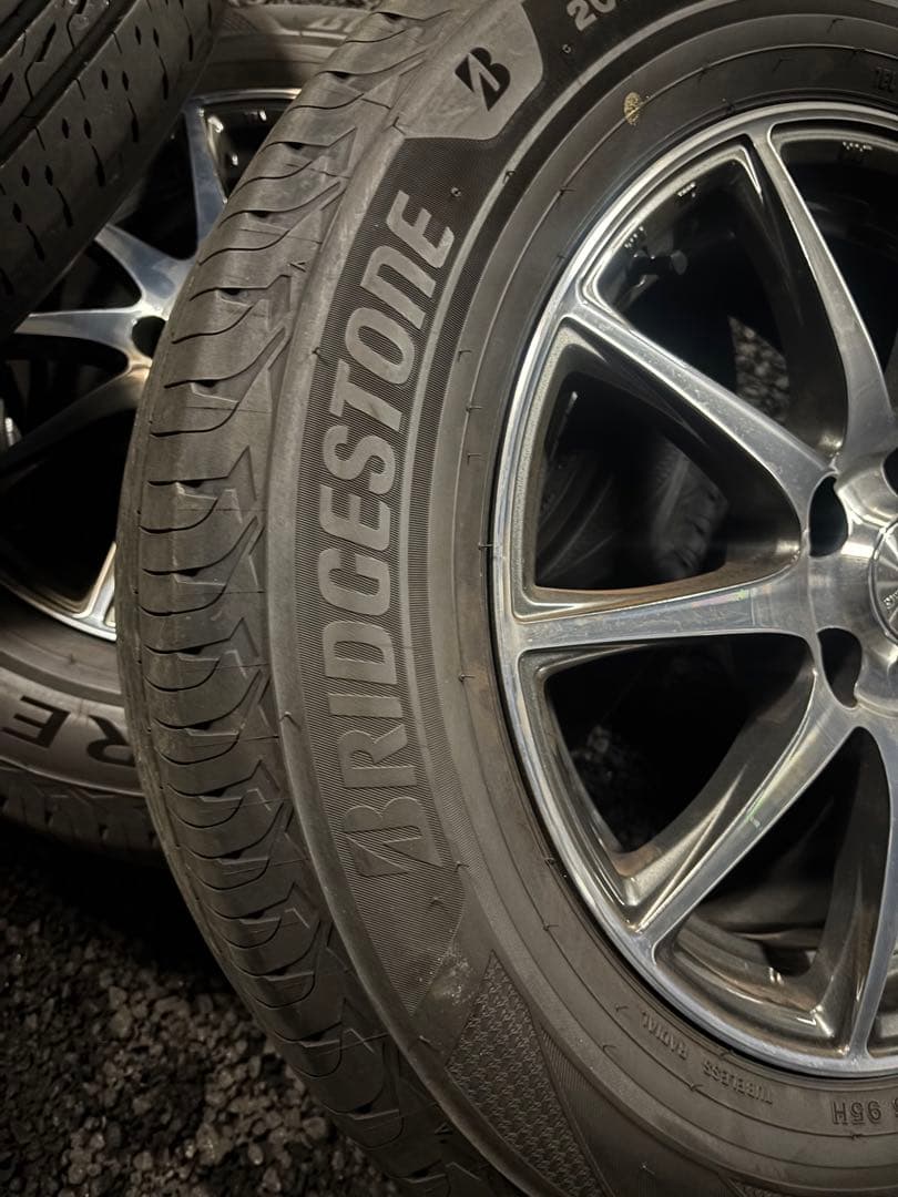 2025年BRIDGESTONE REGNO 16インチ タイヤホイールセット