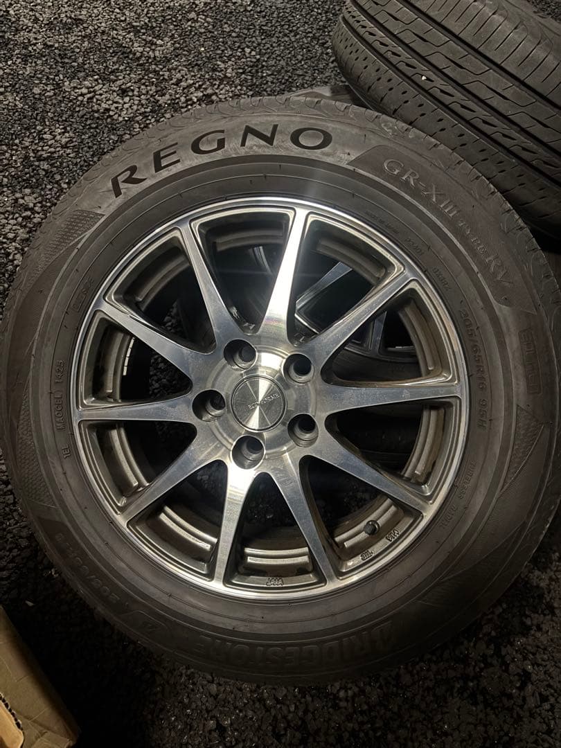 2025年BRIDGESTONE REGNO 16インチ タイヤホイールセット