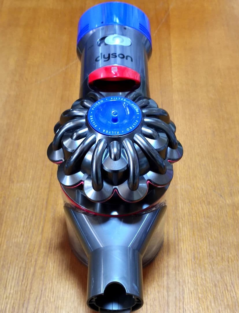 ダイソンSV11 掃除機＋マキタ18vアダプターセット 分解清掃済み 動作品