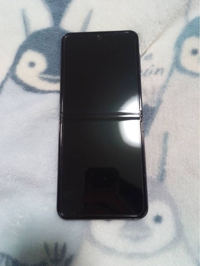 Samsung Galaxy zflip4 韓国版　ジャンク