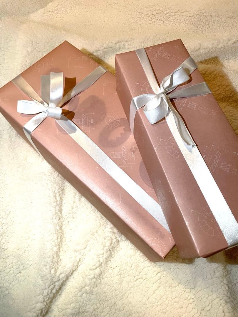 新品未開封 Dyson HD16 限定色シャンパンロゼ 百貨店購入