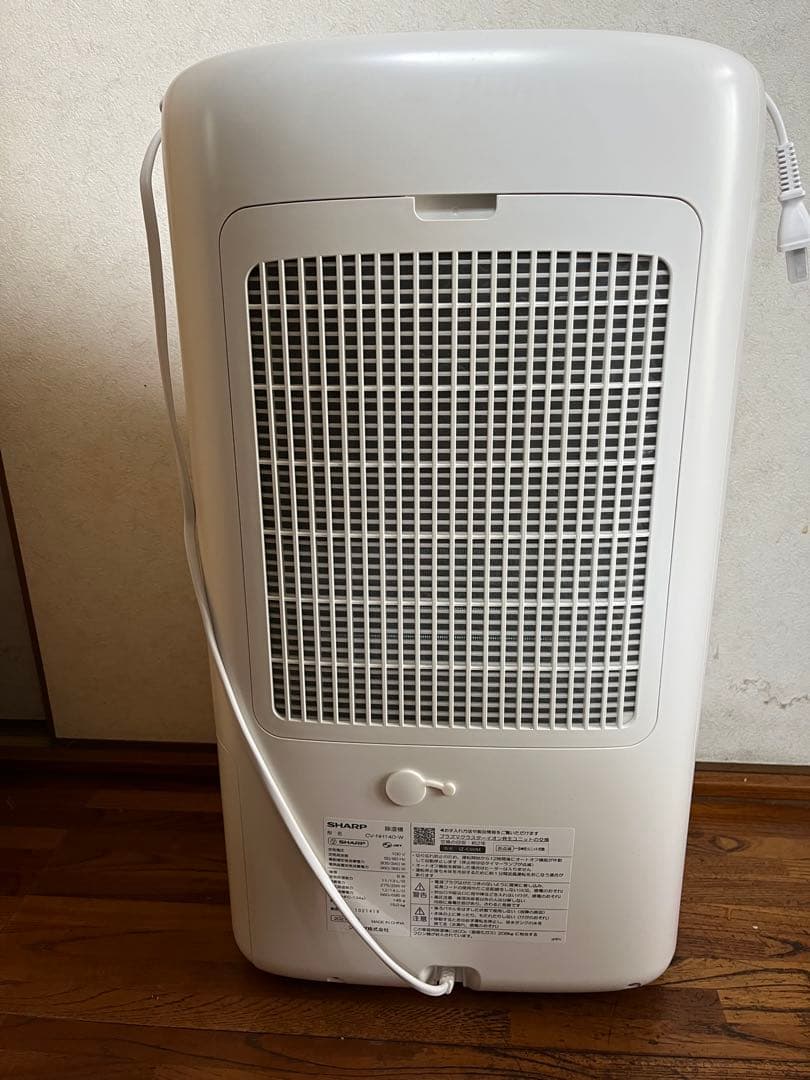 シャープ除湿機CV-NH140-W
